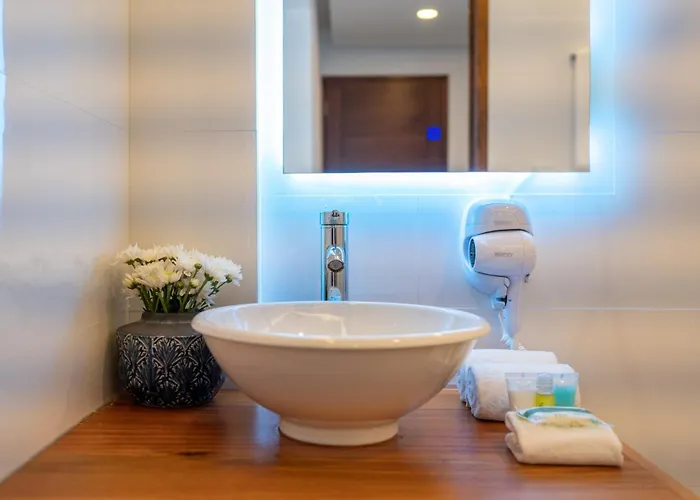 Hotel Marvic Boutique 4*