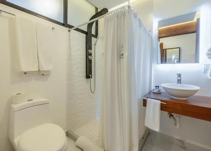 Hotel Marvic Boutique 4*